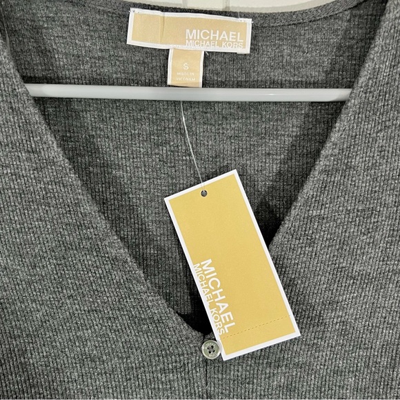 Michael Kors Derby Basics gray V-neck sweater with tie front size small NWT - Picture 2 of 4